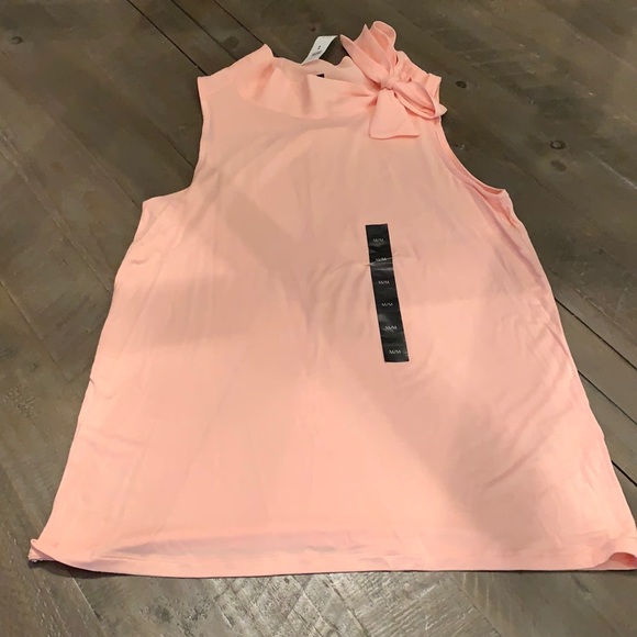 Banana Republic Tank with bow; size Medium